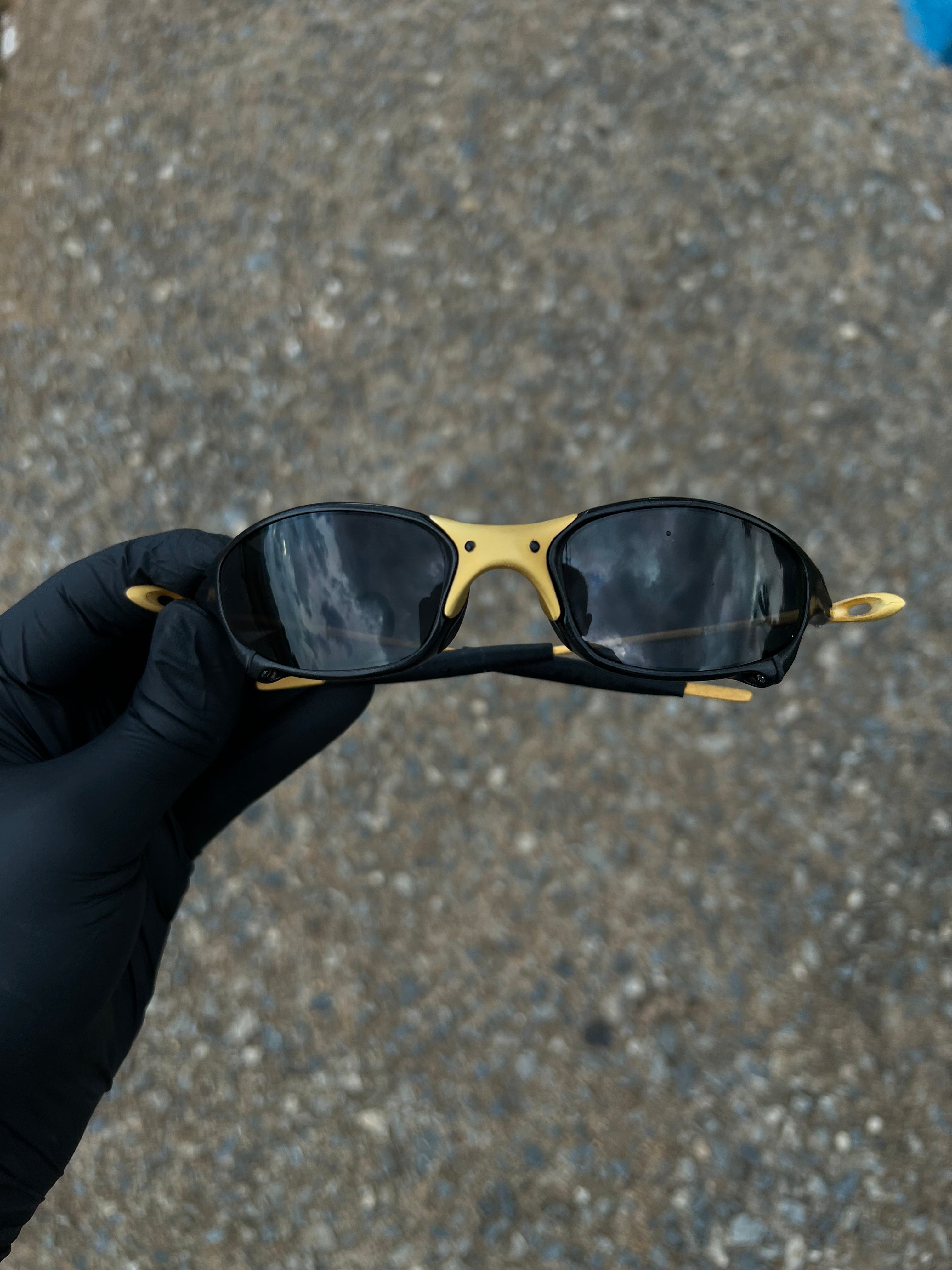 Juliet 24K Corvette Black Linha Ouro