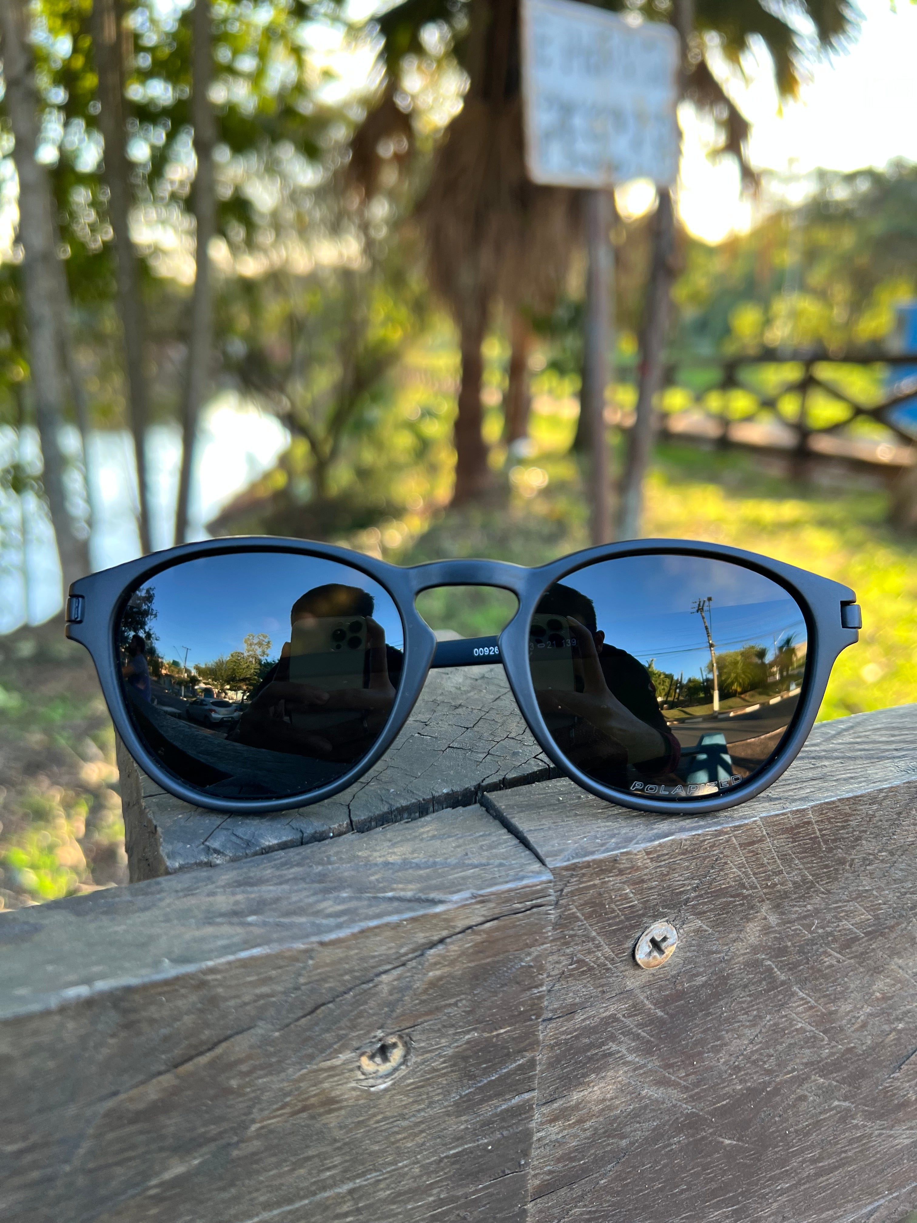 Latch Black (2x1)