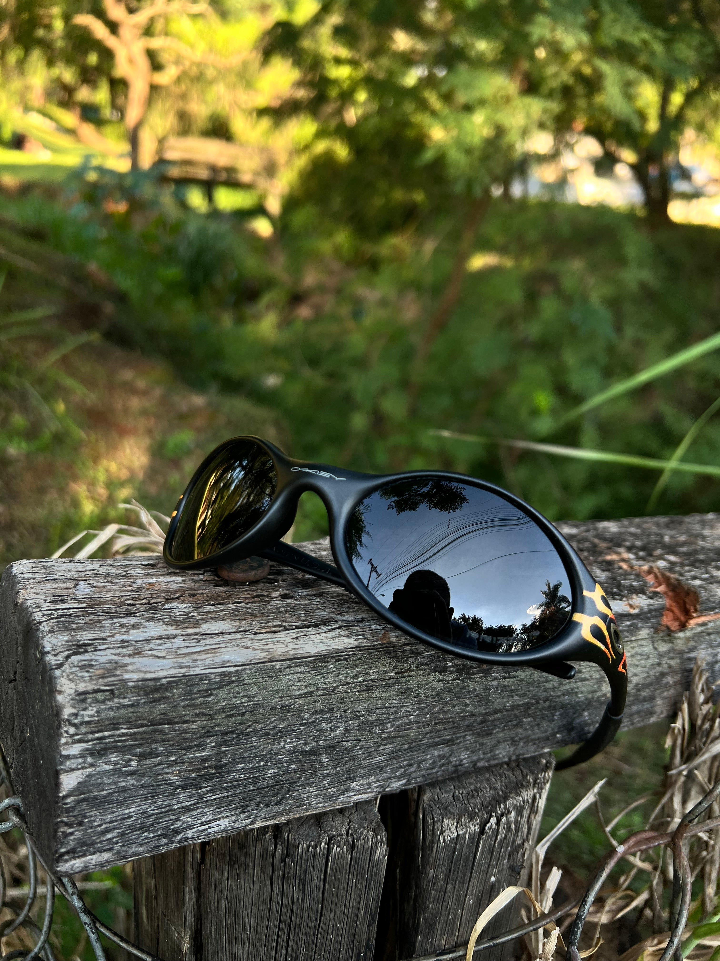 Eye Jacket Flame (escolha as lentes) (2x1)