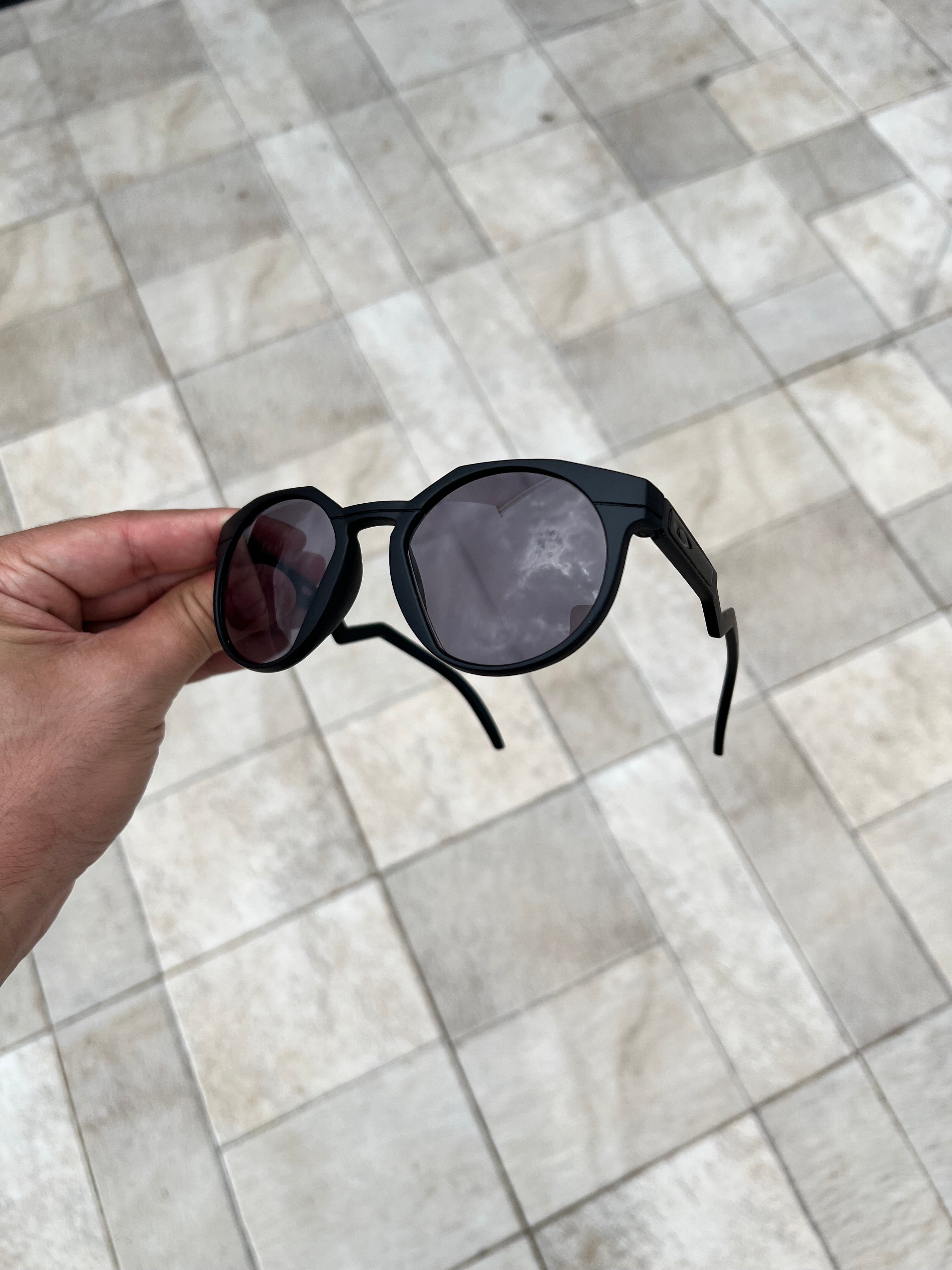 HSTN Carbon Photocromic Custom (2x1)