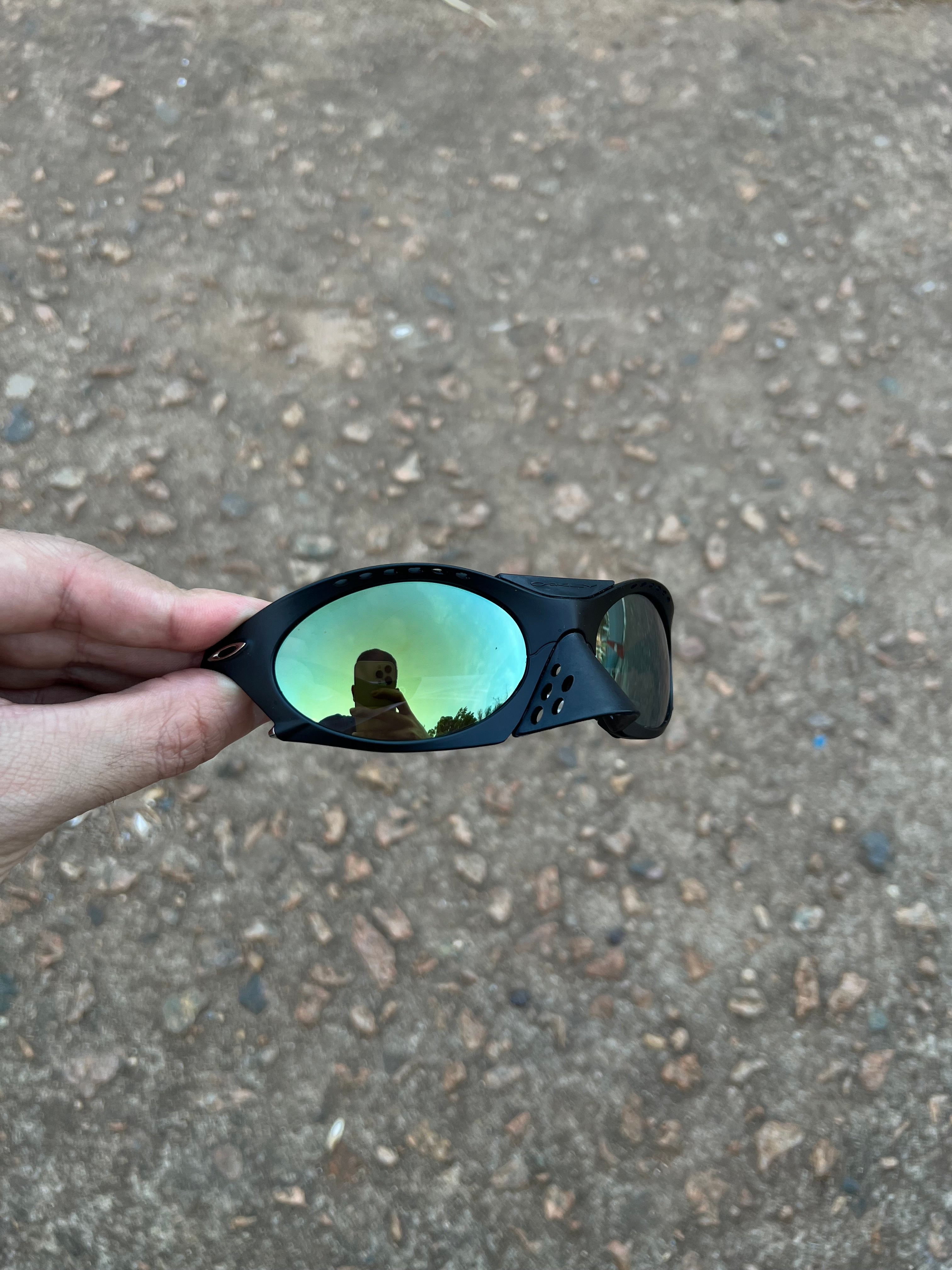 Plantaris Carbon Emerald (2x1)