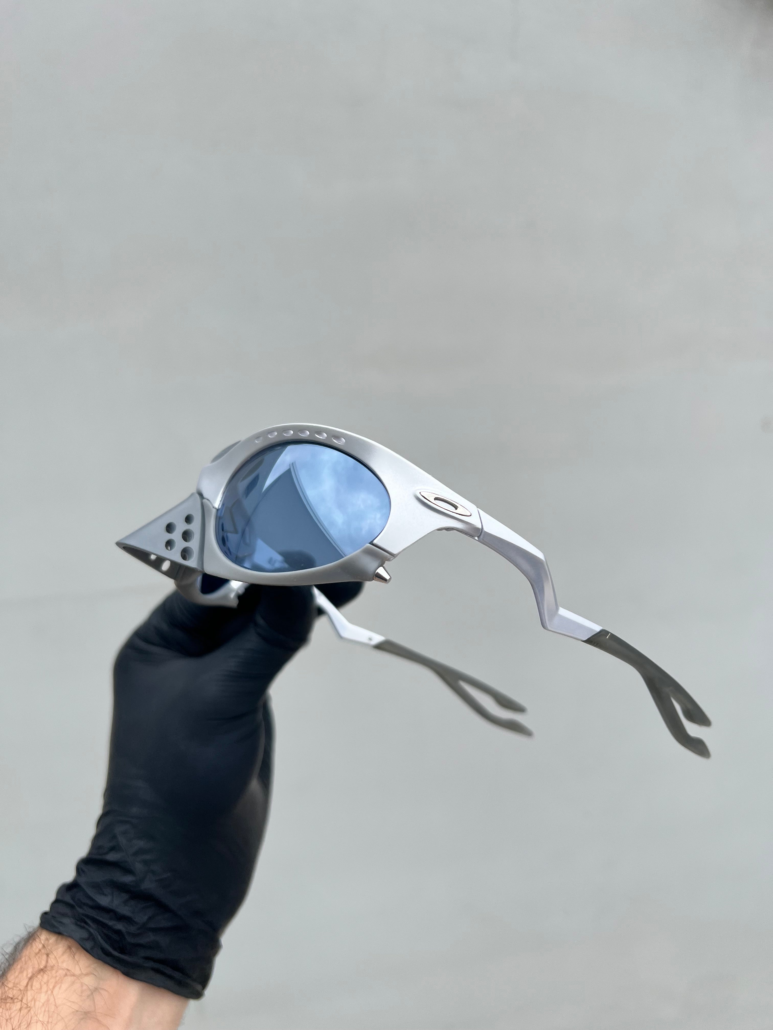 Plantaris Cinza Lentes Titanium Clear Custom (un)