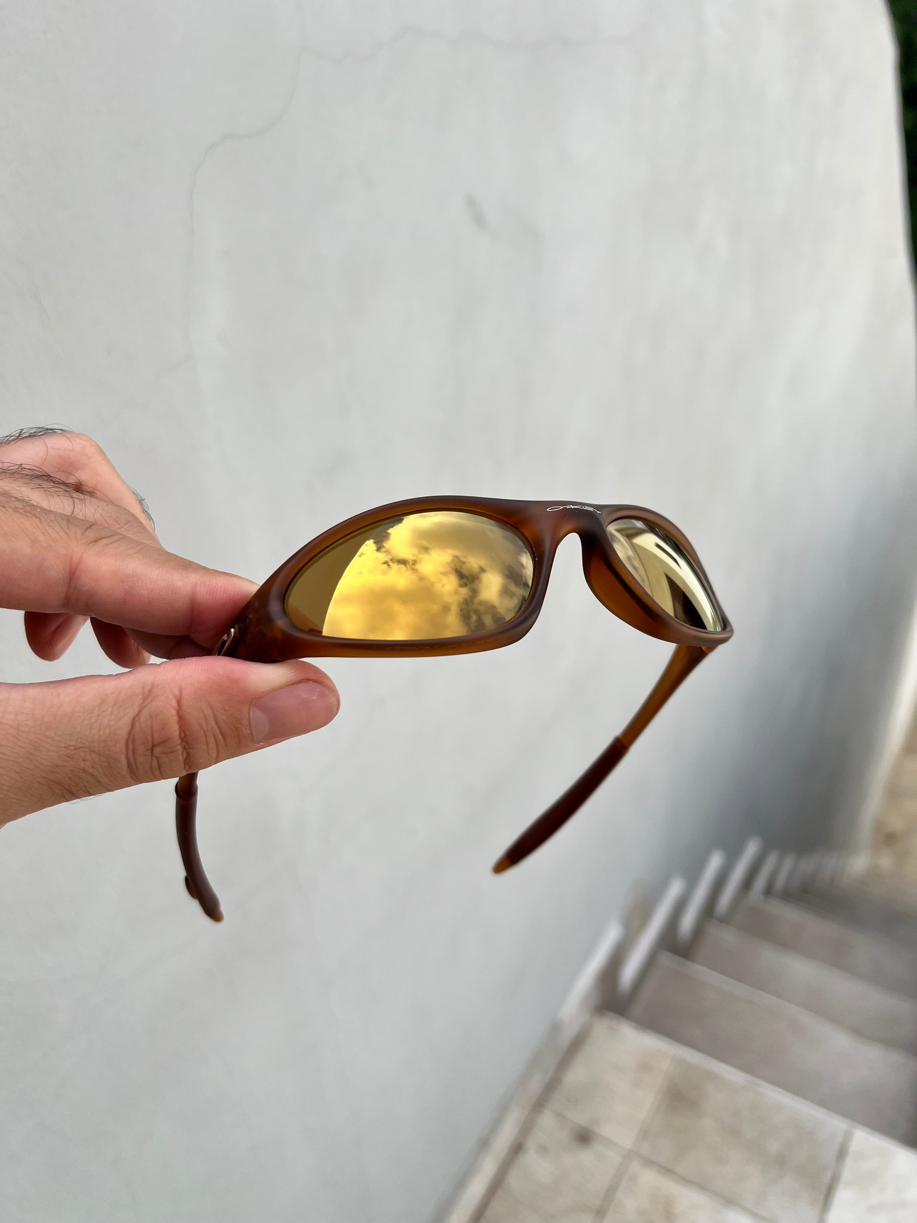 Minute Marrom Gold Café Custom (un)