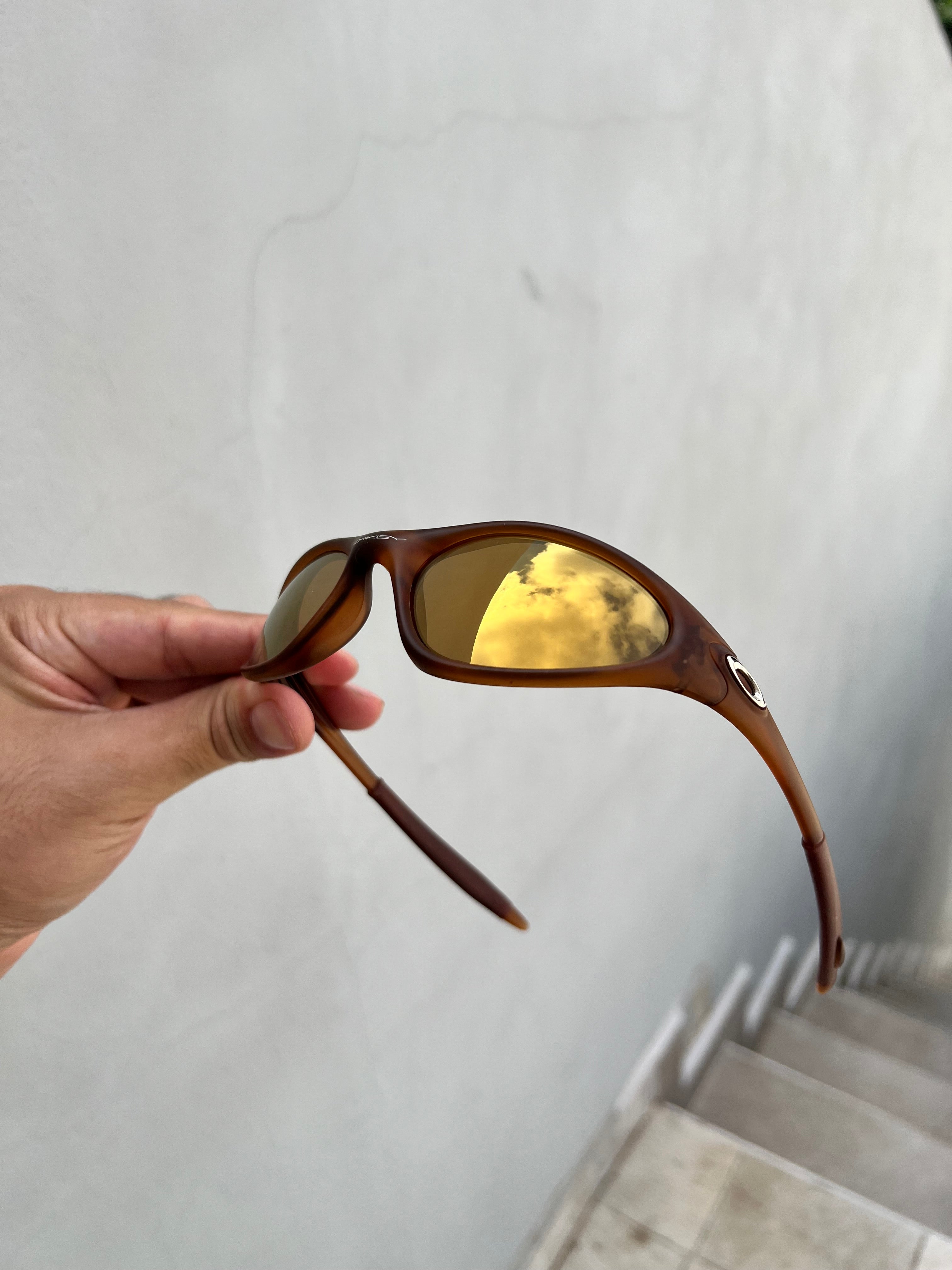 Minute Marrom Gold Café Custom (un) (2x1)