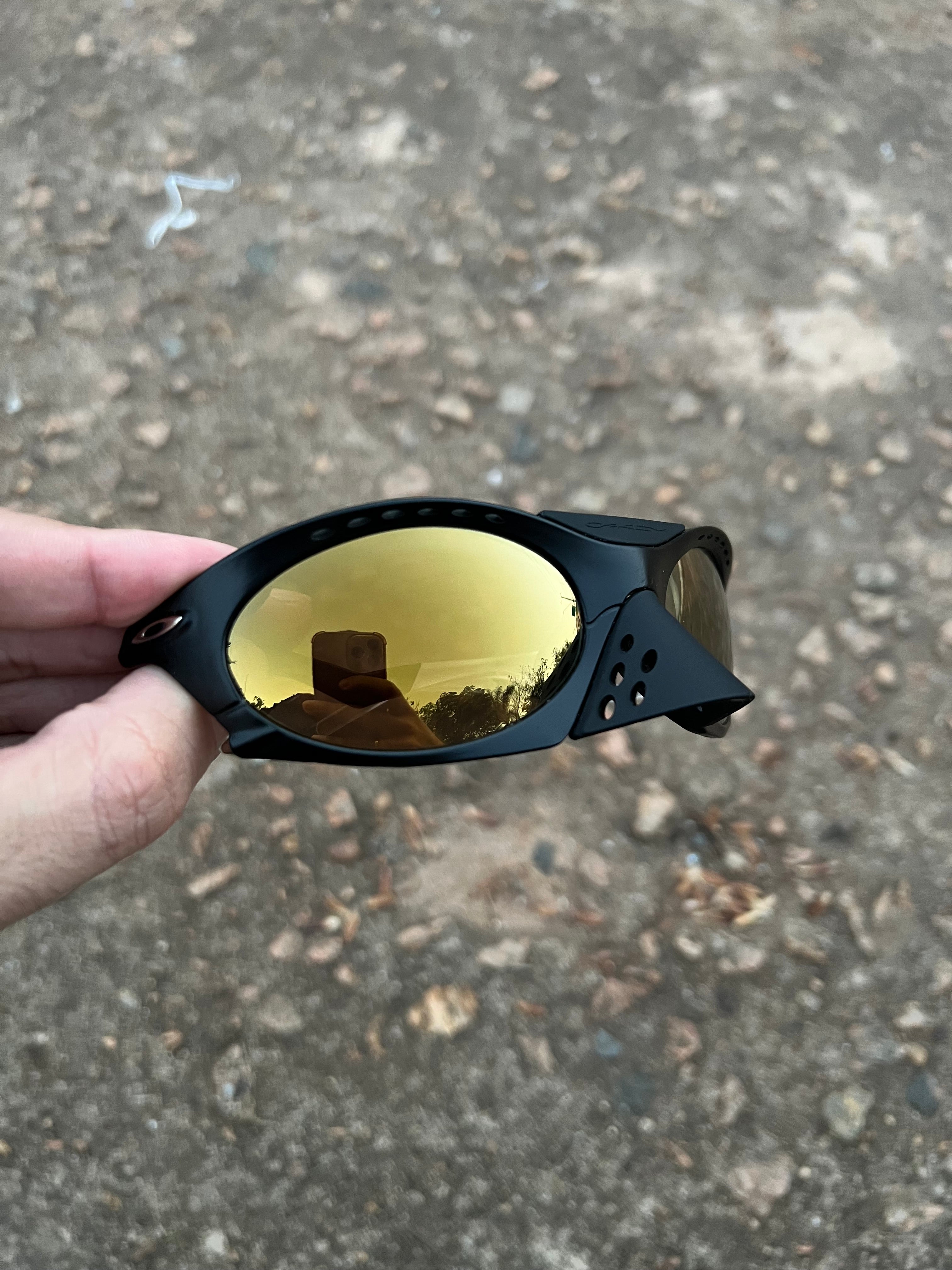 Plantaris Carbon Gold Café Custom (2x1)