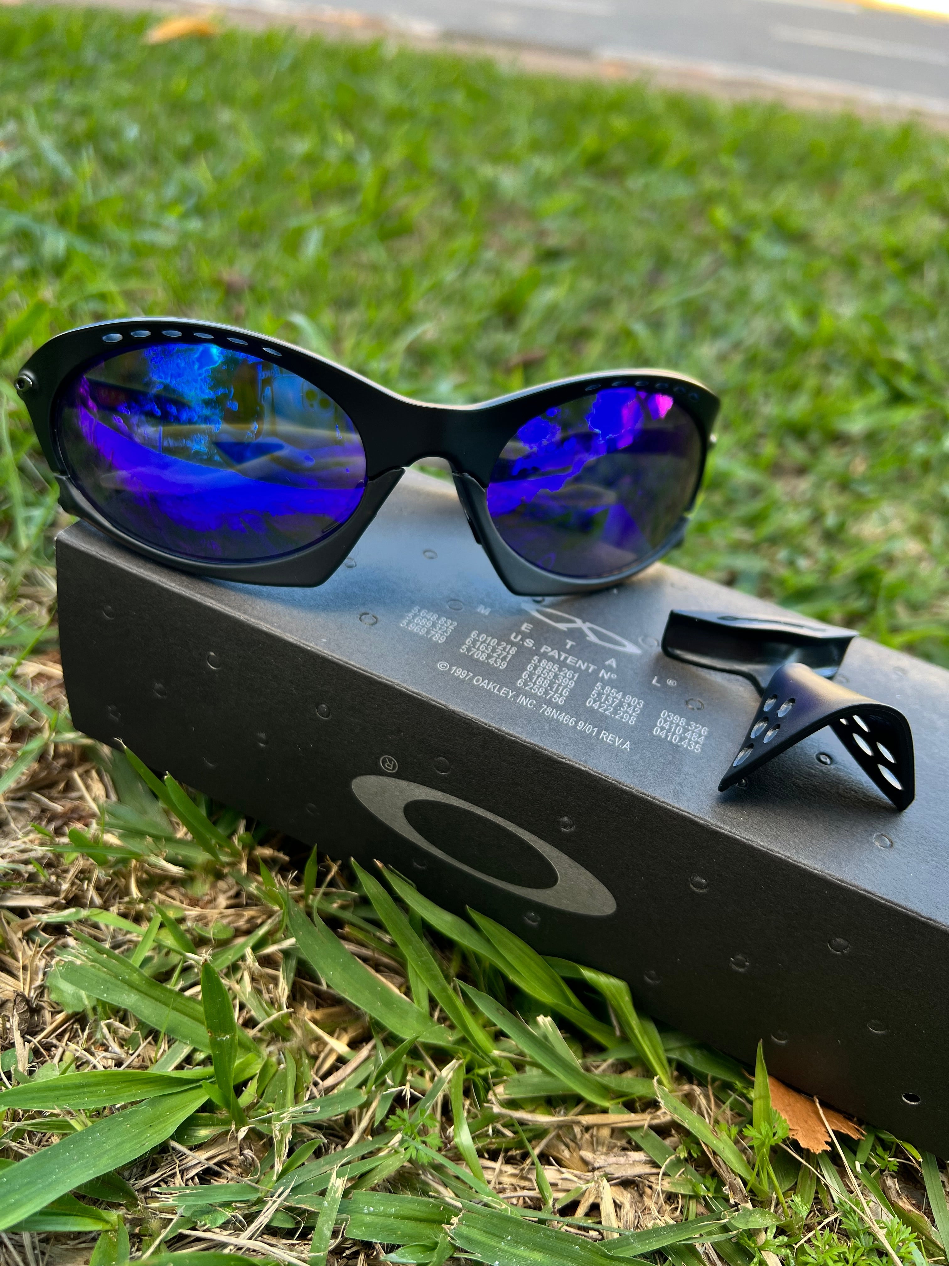 Plantaris Carbon Neon Blue Custom (un)