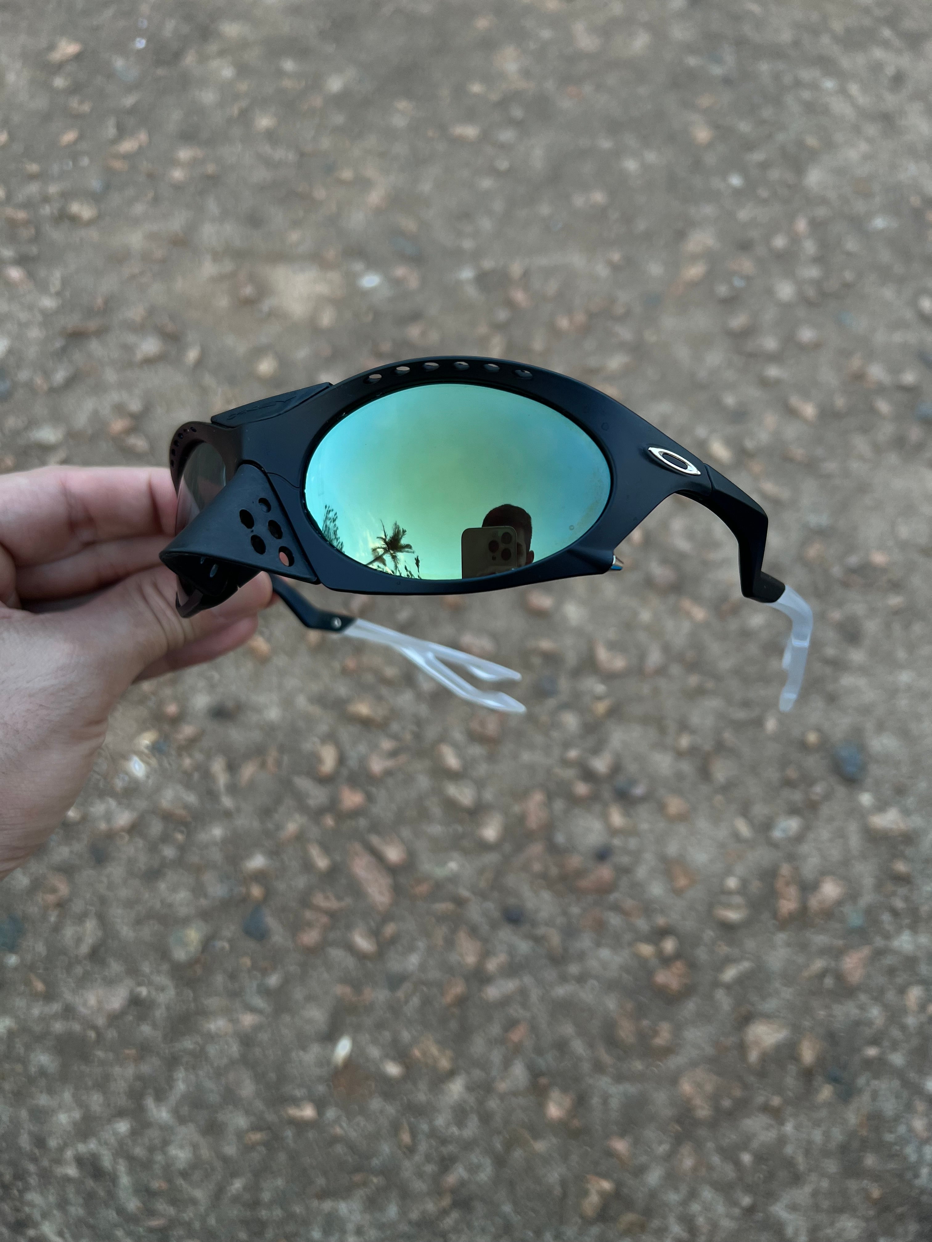 Plantaris Carbon Emerald (un)