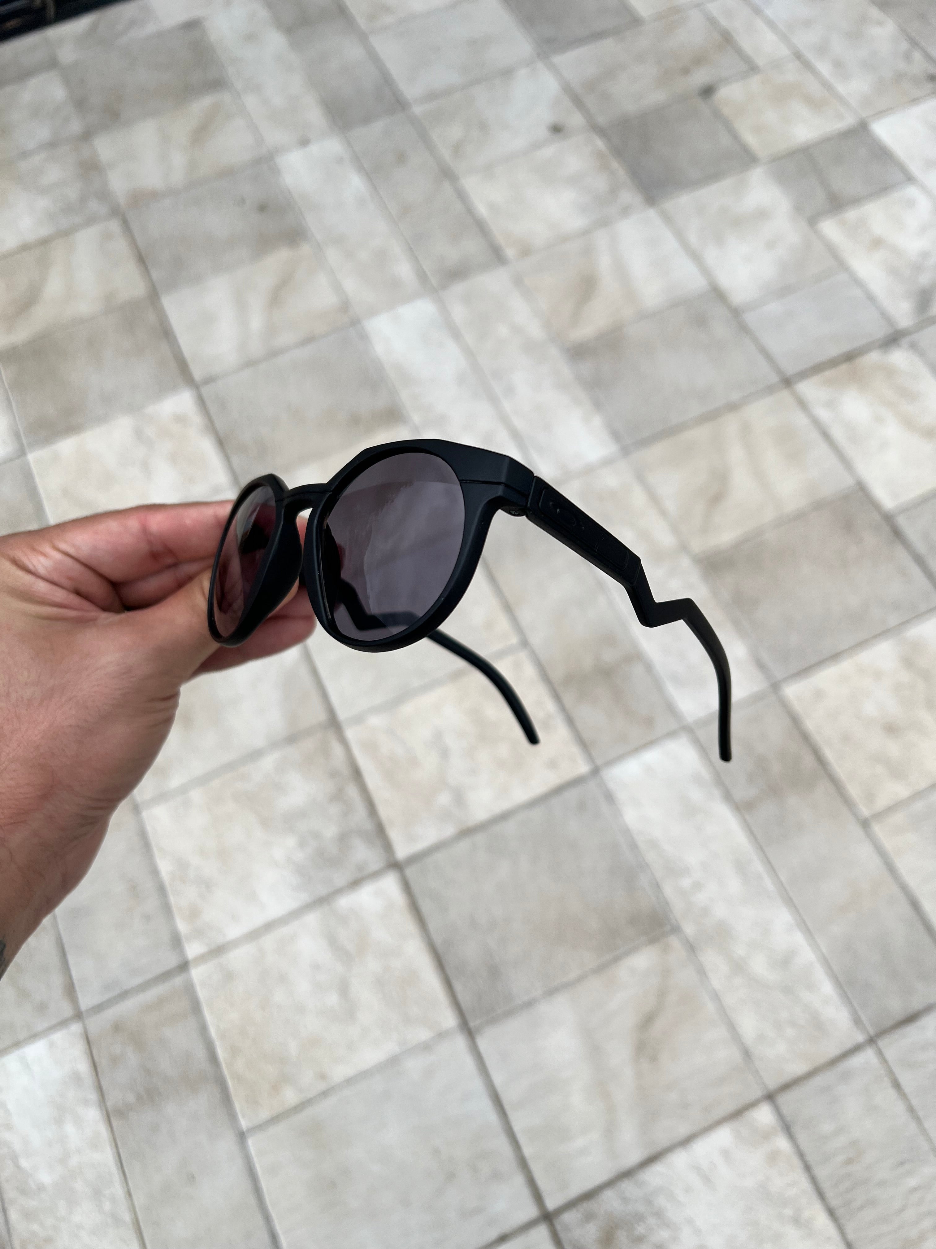 HSTN Carbon Photocromic Custom (un)