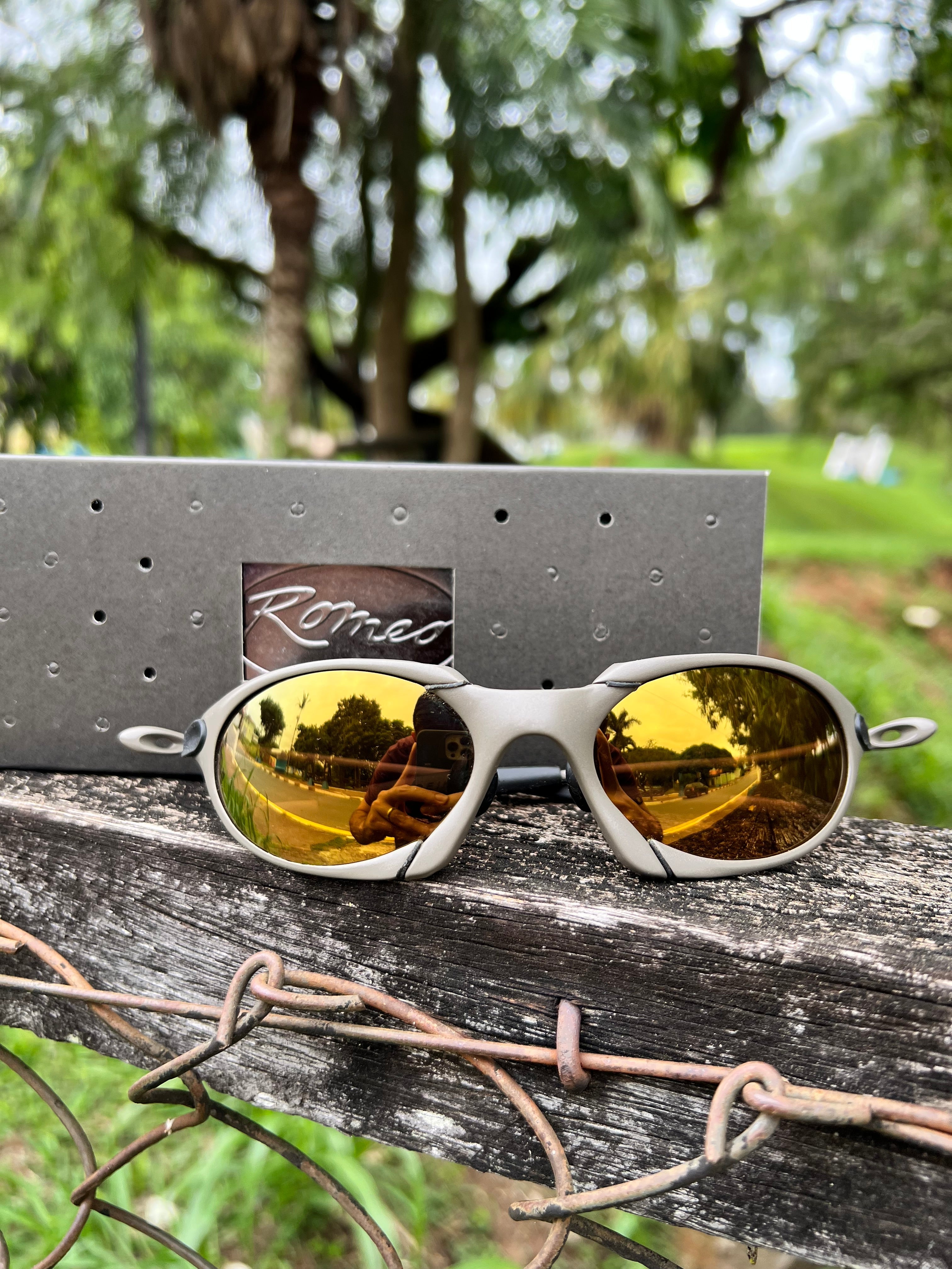 Romeo-1 X-Metal Gold Café Premium (un)