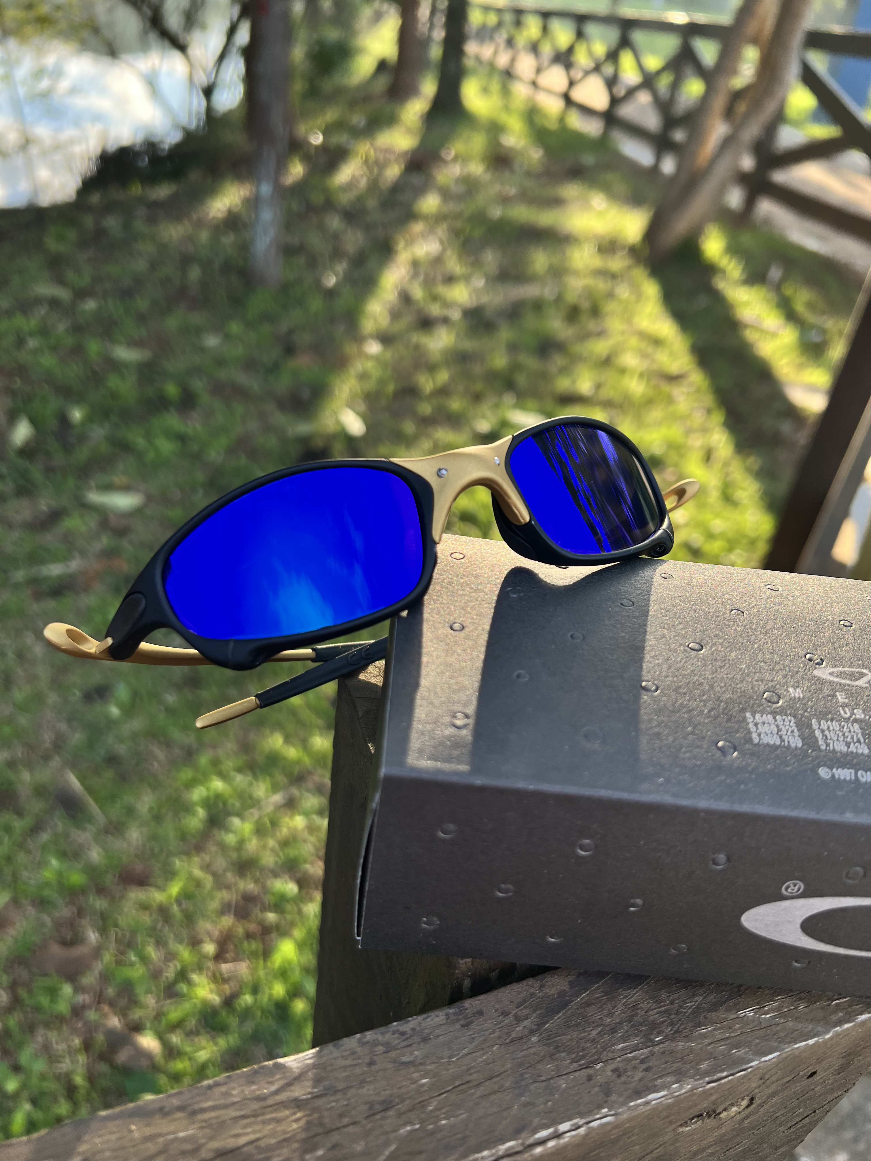 Juliet Corvette Lentes Neon Blue (2x1)