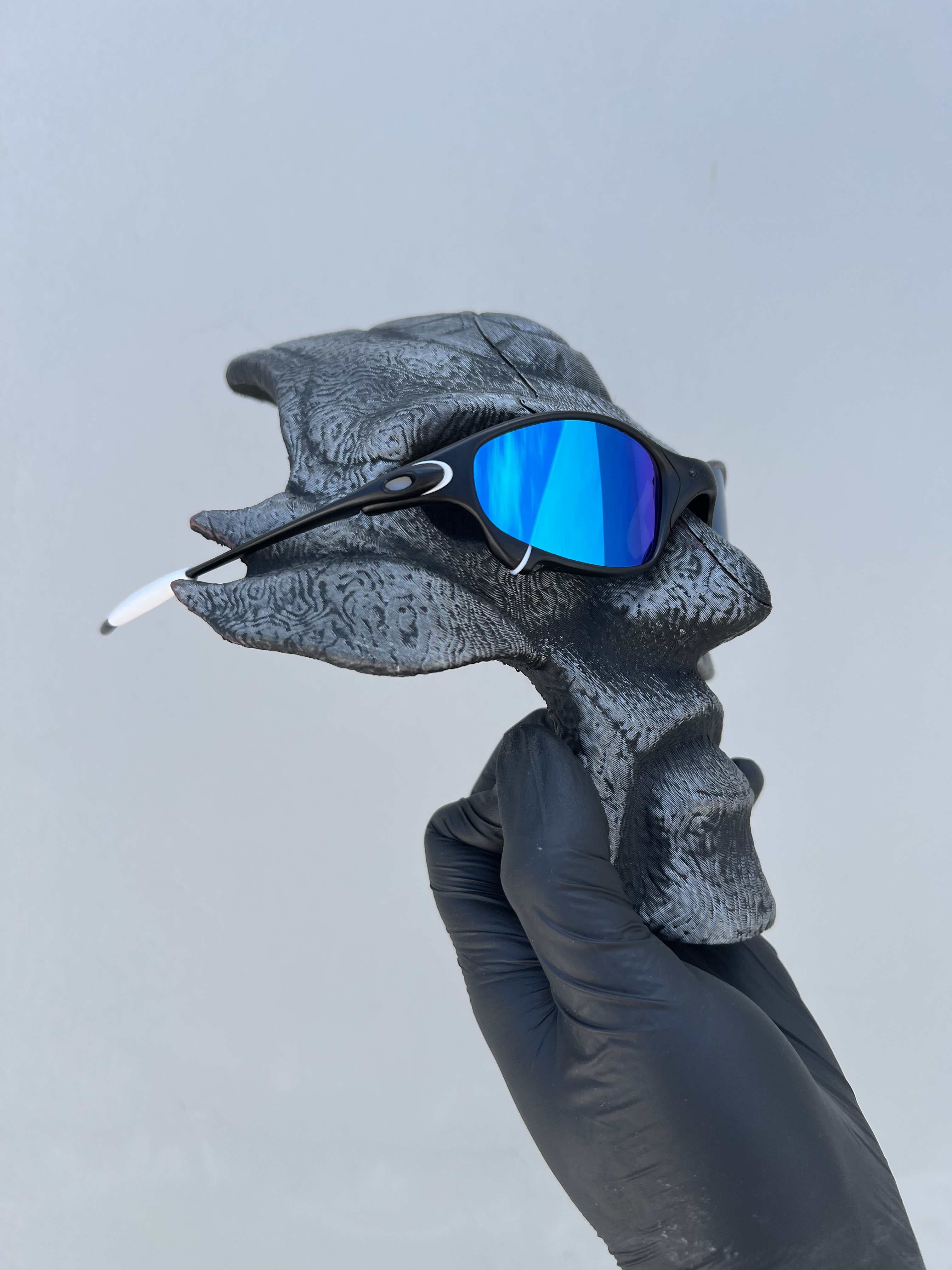 Juliet Carbon Ice Thug (escolha a borracha) (2x1)